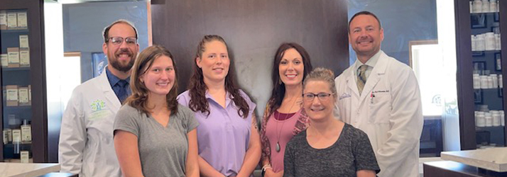 Chiropractor Hutchinson KS Christopher Schroeder With Team Chiropractor Hutchinson KS Christopher Schroeder With Team